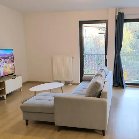 Entier 56 M2 Aux Portes De Geneve Apartment